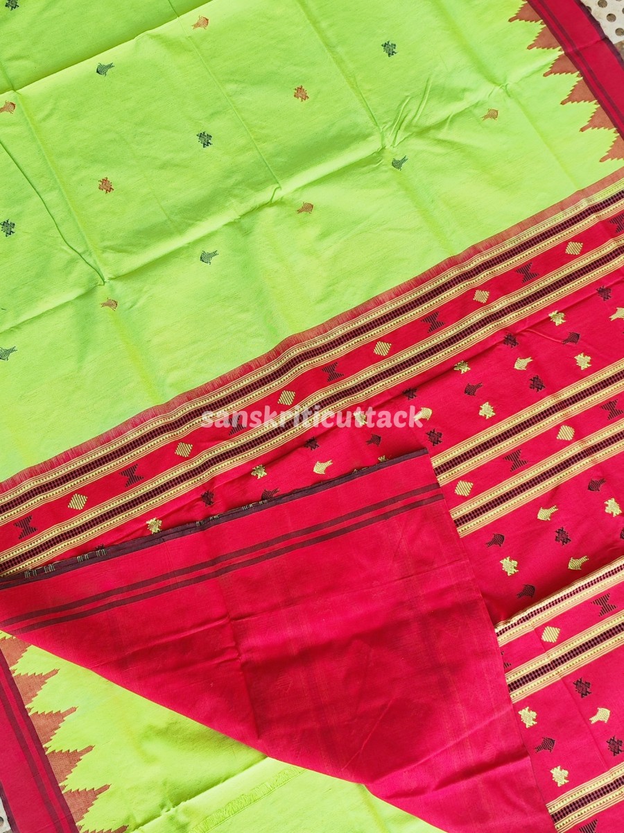 Photo_1667562371164 Soft and comfortable cotton kotpad saree with intricate threadwork