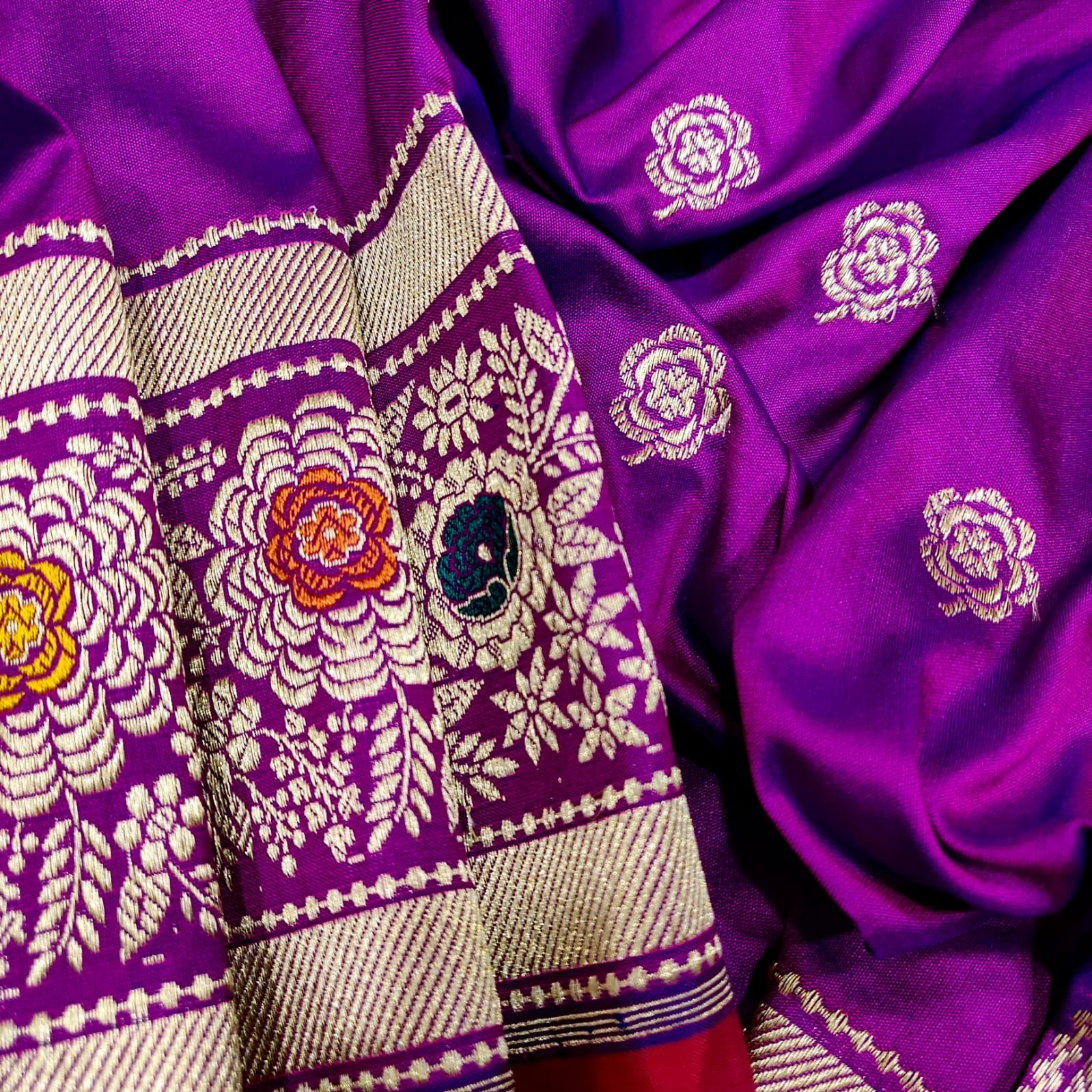 The Ultimate Guide to Choosing the Perfect Banarasi Silk Saree for Your 