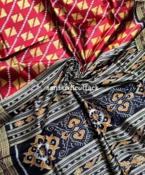 Stylish yet traditional Khandua Pata saree for festivals
