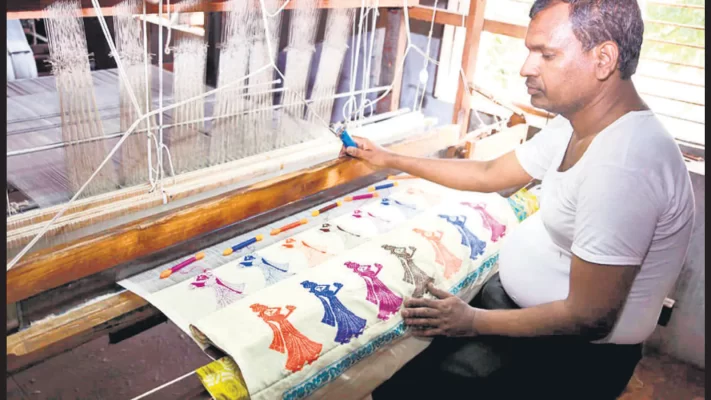 Siddipet Gollabama sarees