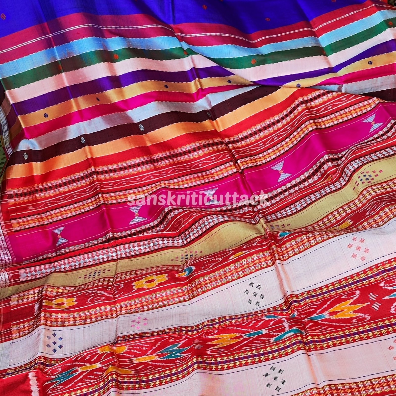 Double Pallu Berhampuri Silk Saree