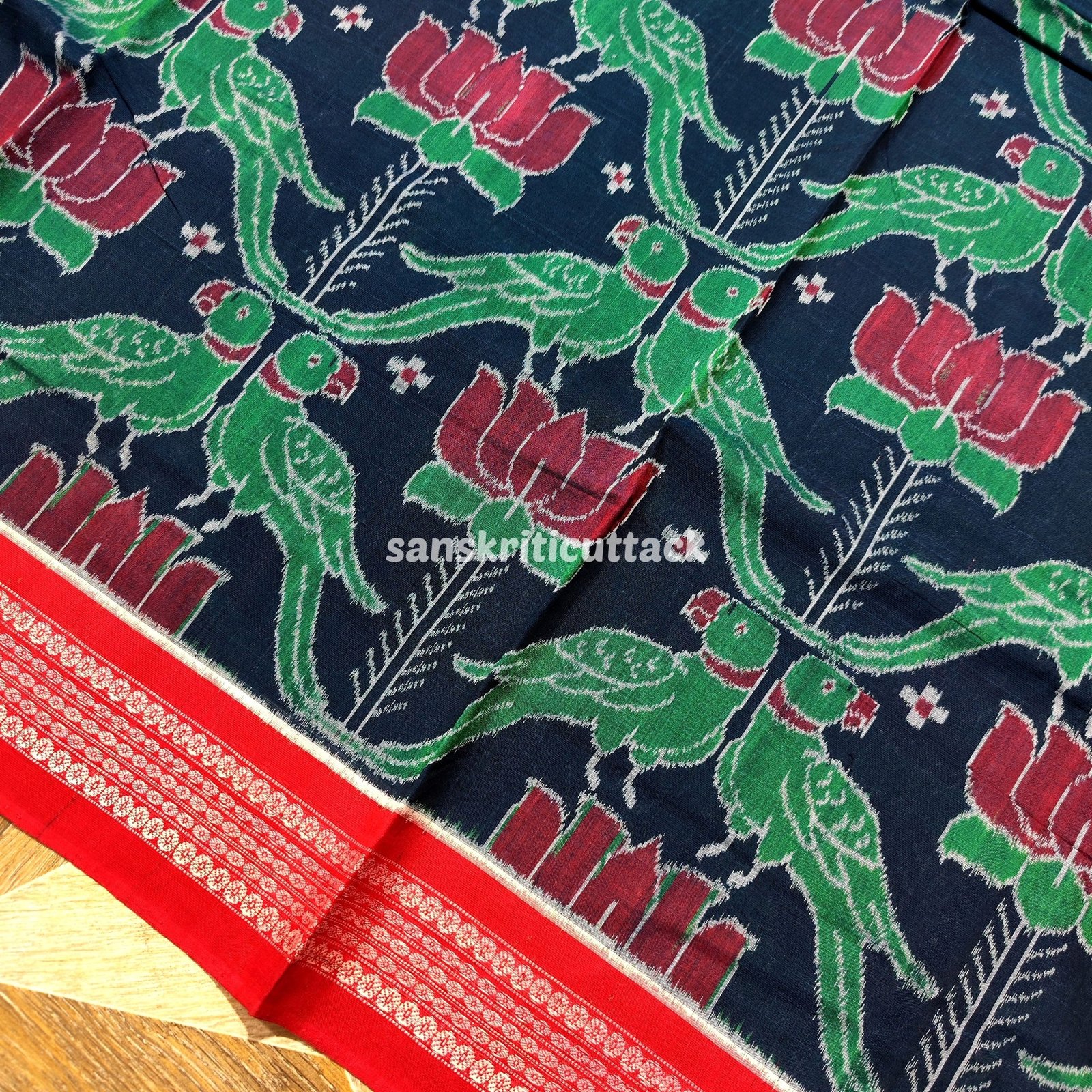 Lotus Parrot Cotton Sambalpuri Saree in Blue and Red - Image 8