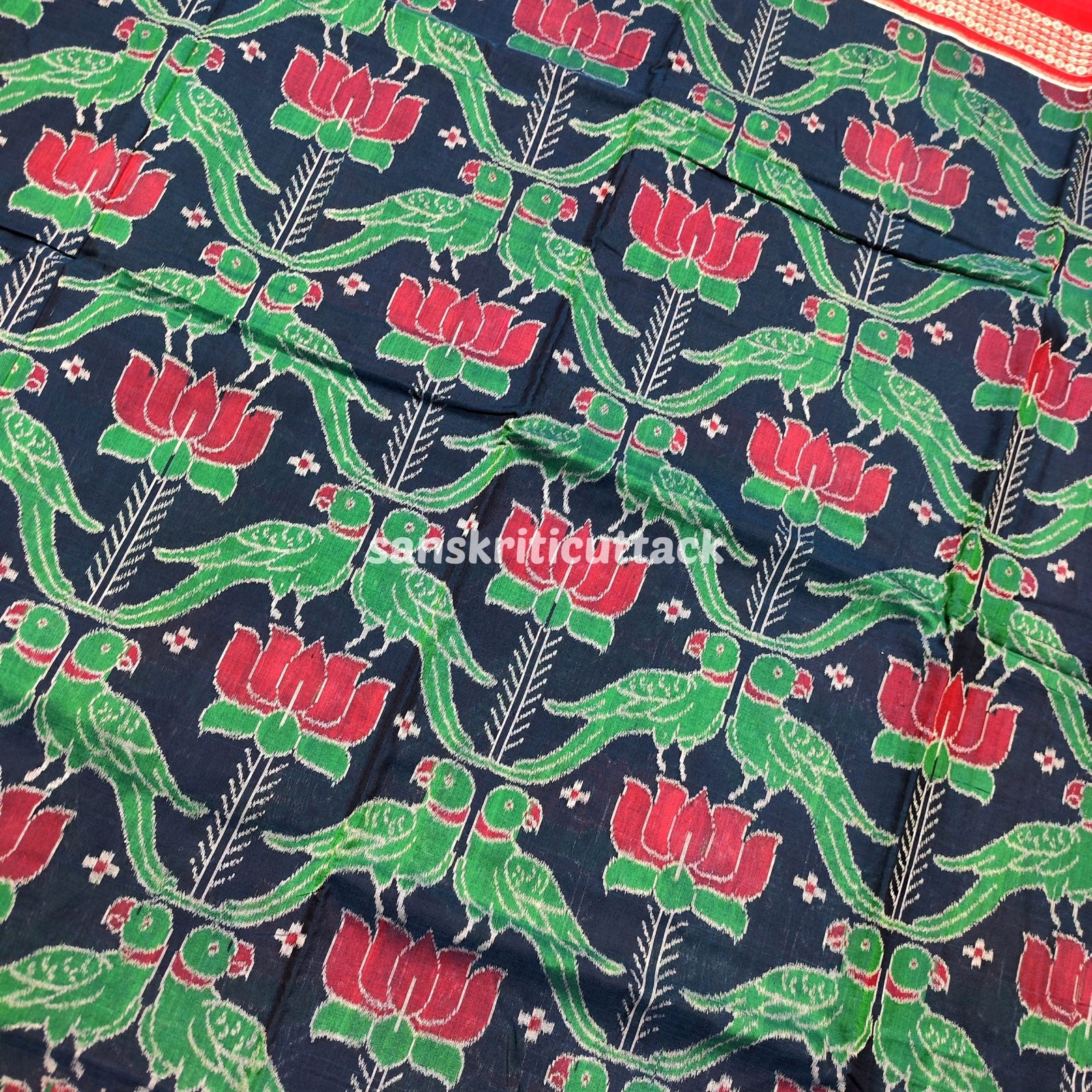 Lotus Parrot Cotton Sambalpuri Saree in Blue and Red - Image 6