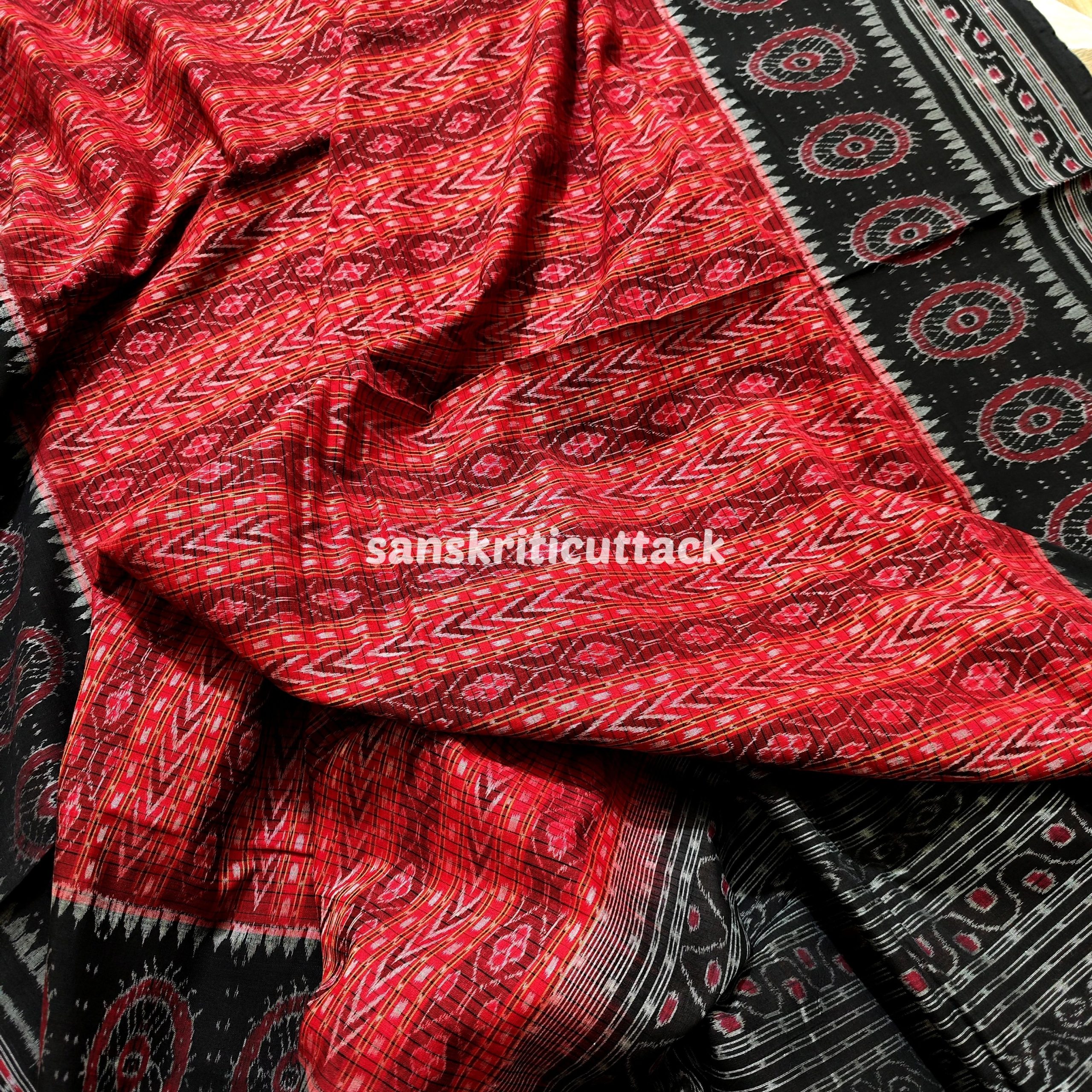 Splendor of Contemporary Ikat Sambalpuri Saree: A Harmonious Fusion of 