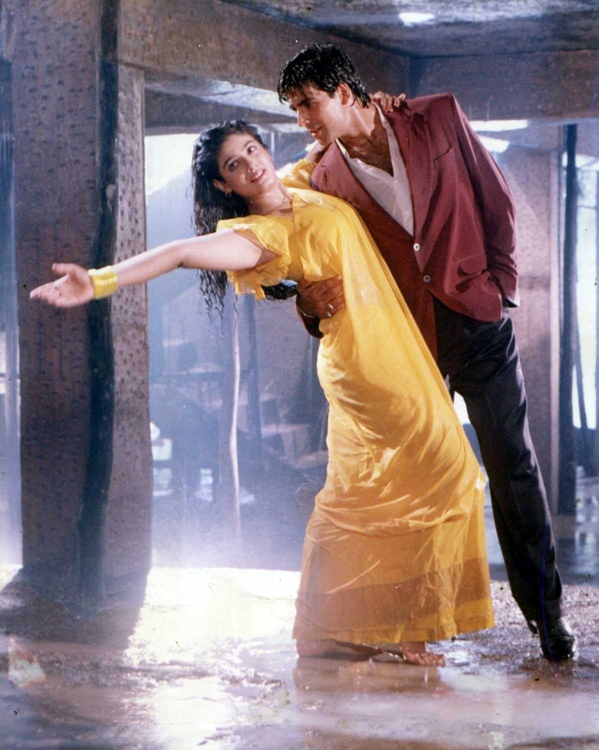 Sari Indiano Bollywood Già Avvolto E Cucito - Artsilk - Taglie S A XXL - Con Sottogonna Inclusa