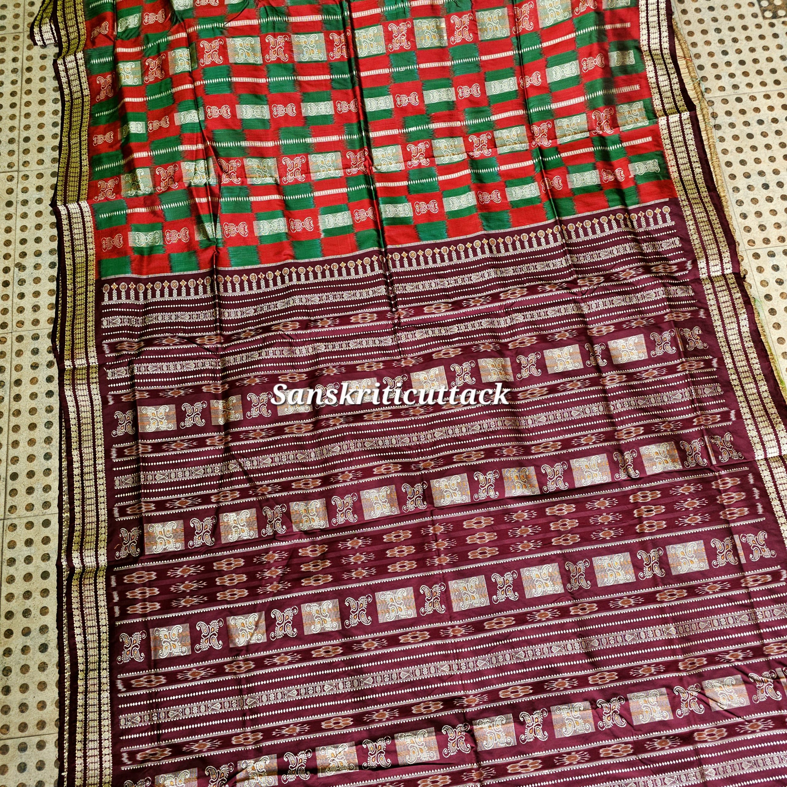 20260204_160909(1) Handwoven Silk Texture of Bomkai Saree from Odisha
