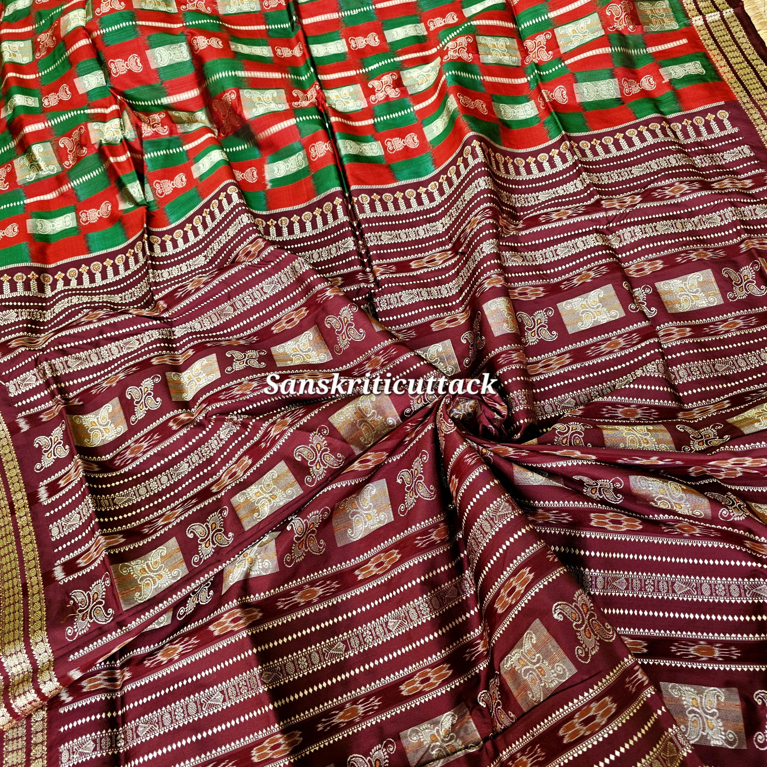 20260204_160936(0)(1) Christmas Green and Red Bomkai Silk Saree with Coffee Maroon Pallu and Rudraksh Border – Handwoven Sonepur Odisha by Sanskriti Cuttack
