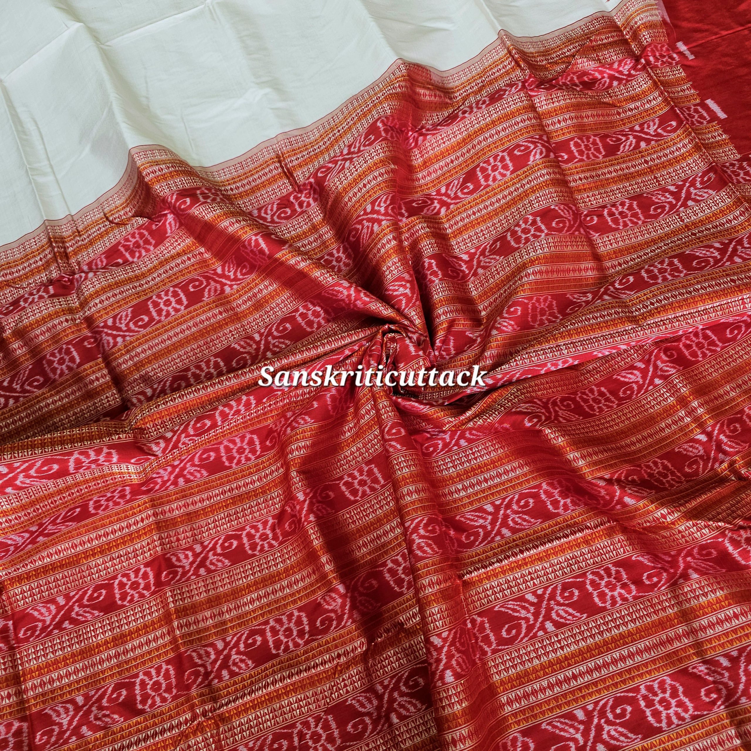 handloom vs powerloom saree difference