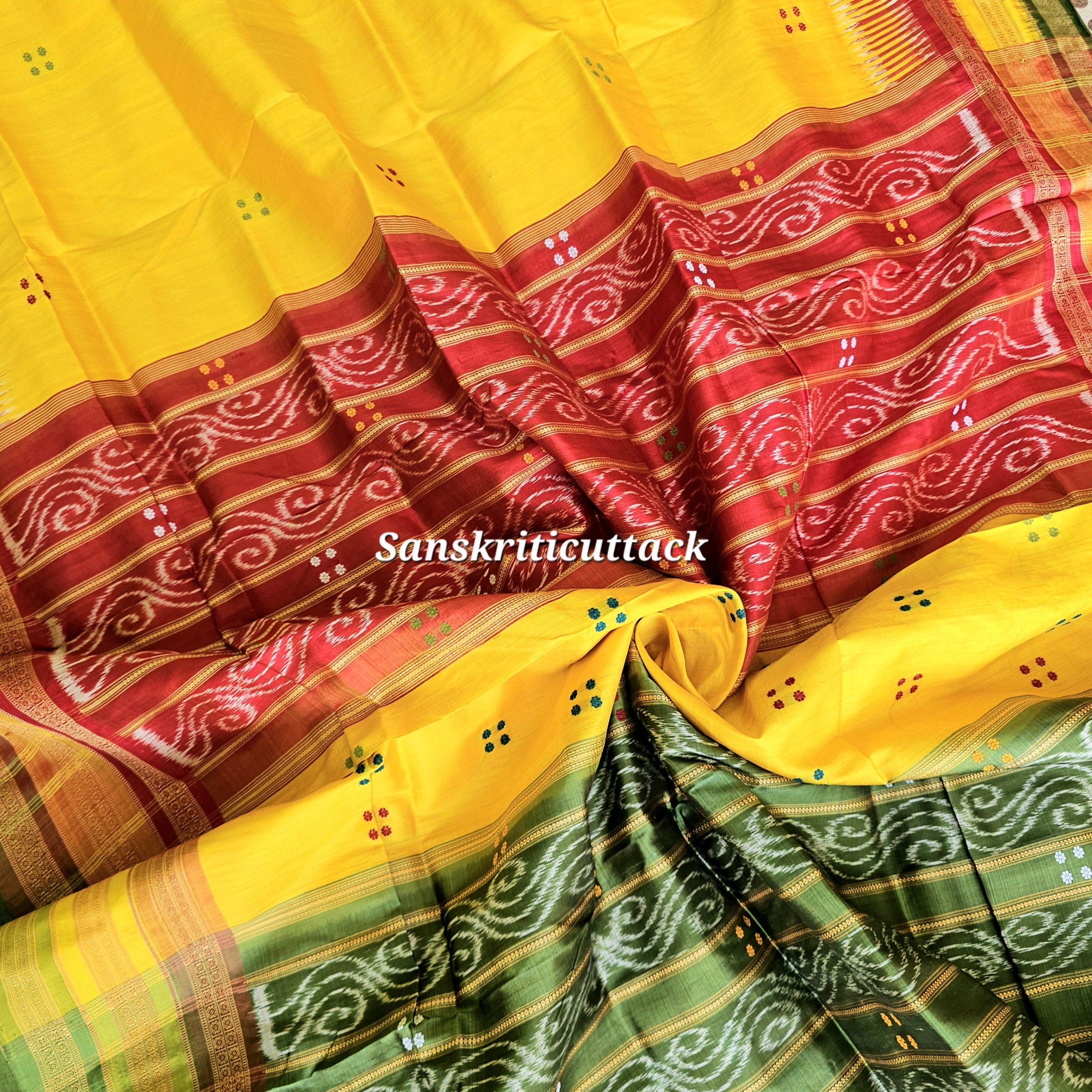 fast fashion vs handloom